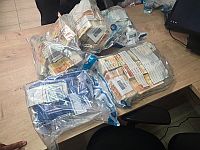 В жилом доме в Магаре изъяты наличные и чеки на 2,5 млн шекелей
