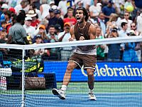 Алькарас, Соболенко, Свентек и Осака вышли во второй круг US Open
