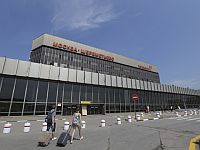 В московском Шереметьево найдены тела женщины и новорожденного ребенка В московском Шереметьево найдены тела женщины и новорожденного ребенка