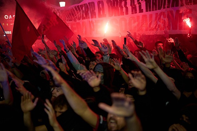 Протесты против жилищного кризиса в Барселоне. Фоторепортаж
