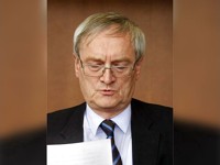 Der Spiegel: бывший глава внешней разведки Германии подозревается в работе на Азербайджан Der Spiegel: бывший глава внешней разведки Германии подозревается в работе на Азербайджан