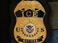 Агент ICE ранил мужчину в Нью-Йорке, Мамдани потребовал прекратить операции миграционной службы