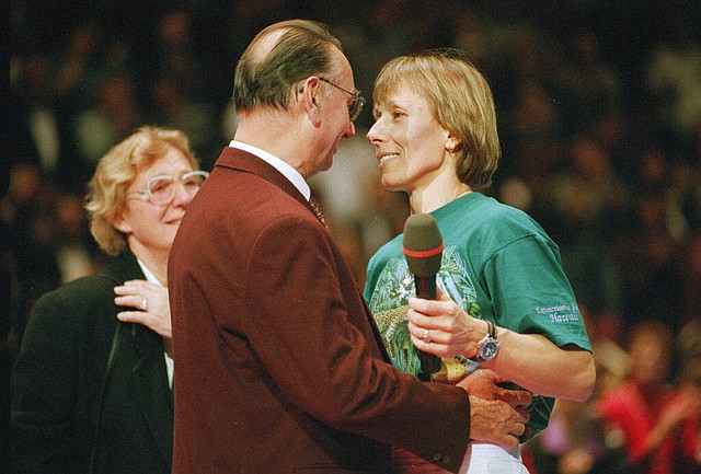 С отцом, Мирославом Навратилом1994 год С отцом, Мирославом Навратилом1994 год