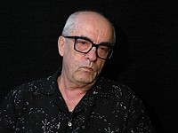 "Возьмите обет молчания". Юрий Векслер в передаче "Детский недетский вопрос" "Возьмите обет молчания". Юрий Векслер в передаче "Детский недетский вопрос"