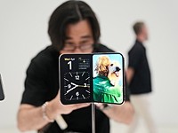 Apple: запасы iPhone Duo раскупили до конца января