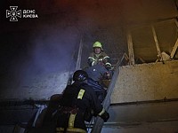 Ракетный удар армии РФ по Киеву: погибла девушка, повреждены жилые дома и станция метро Ракетный удар армии РФ по Киеву: погибла девушка, повреждены жилые дома и станция метро