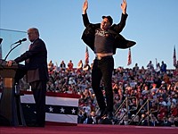 WSJ: Трамп потребовал от Маска снять ограничения Starlink для Украины WSJ: Трамп потребовал от Маска снять ограничения Starlink для Украины