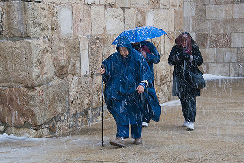Иерусалим. Старый город в районе Яффских ворот. Утро 2 марта 2012. Фото: Григорий Фрид