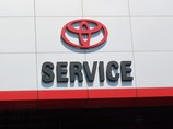 Концерн Toyota отзывает в США около 700 тысяч автомобилей