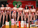 Защита прав потребителей в Китае: изучение резиновых женщин и сожжение сигарет