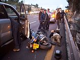 В центре Тель-Авива разбился мотоциклист. Трое молодых людей пострадали в Бней-Браке