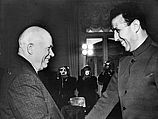 Первый президент Алжира Ахмад Бен Белла с советским лидером Никитой Хрущевым. 1964 год