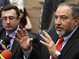 Либерман обещает "фраерам" бороться против закона Таля &#8211; несмотря на роспуск Кнессета