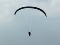 Курсант-десантник разбился во время прыжка с парашютом под Разянью
