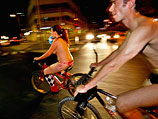 "Голый велопробег" в Тель-Авиве. Июнь 2009 года