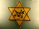 Еврейской паре предложили нашить на одежду желтые звезды в ролевой игре