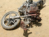 Мотоцикл боевиков "Глобального джихада" после атаки ВВС ЦАХАЛа. Около Рафиаха, июнь 2012 года