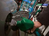 В ночь на 1 июля цены на бензин снизятся на 2,15% 