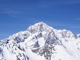 Шестеро альпинистов погибли при сходе снежной лавины во Французских Альпах