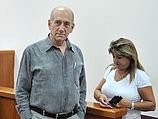 Эхуд Ольмерт и Шула Закен в суде