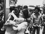 1 июля 1976 года бывшие заложники, освобожденные в Энтеббе
