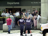 4 июля 2002. Террорист открыл стрельбу у билетной кассы израильской авиакомпании "Эль-Аль" в Лос-Анджелесе (США). Убиты два человека.