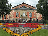 Вагнеровский фестиваль в Байройте &#8211; самый старый фестиваль Европы. Он был основан лично Рихардом Вагнером и до сих пор проходит в театре, построенном по проекту самого композитора