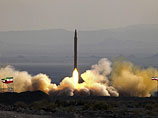 Запуск баллистической ракеты в иранской пустыне (архив)