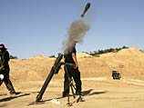 Десятки палестинских ракет и снарядов обрушились на Израиль