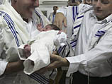 В Норвегии предлагают заменить обрезание символическим ритуалом: евреи против