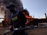 ЮАР: полицейские открыли огонь по бастующим шахтерам: погибли 18 человек