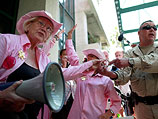 Активистки Code Pink