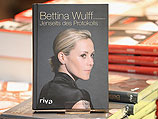 Беттина Вульф подверглась резкой критике после выхода 12 сентября ее книги "По ту сторона протокола"