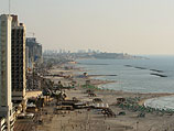 Мэрия Тель-Авива открыла для купания пляж Буграшов