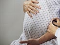 32-летняя британка совратила двух школьников и не знает, от кого из них беременна