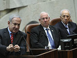 Глава правительства Биньямин Нетаниягу, спикер Кнессета Реувен Ривлин и президент Шимон Перес
