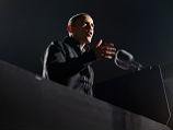 Обама поздравил Ромни с "энергичной кампанией" и пока лидирует