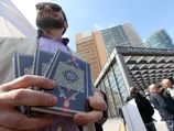 Бесплатная раздача "Корана" в Европе