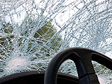 Неизвестные разбили стекла в автомобиле заместителя мэра Нешера
