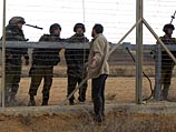 Военнослужащие ЦАХАЛ были вынуждены использовать средства для разгона демонстраций, чтобы отогнать палестинцев от забора безопасности