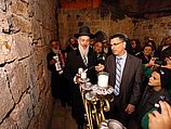Министр просвещения Гидеон Саар на церемонии зажигания ханукальных свечей. Иерусалим, 09.12.2012