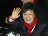 В президентских выборах в Южной Корее победила Пак Кын Хе, дочь генерала Пака Чжок Хи