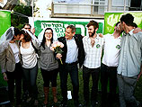 Активисты МЕРЕЦ сыграли однополые свадьбы около раввинского суда в Тель-Авиве