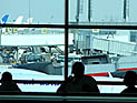 Около 30 россиян из-за банкротства "АэроСвит" застряли в аэропорту Бен-Гурион