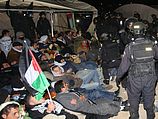 Эвакуация палестинцев из Баб аль-Шамс. 13.01.2013