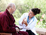 Жалобы на болезни негативно влияют на здоровье пожилых людей 