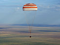 Космонавты из экипажа МКС благополучно вернулись на Землю