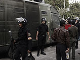 Египетские полицейские взяли штурмом здание МВД в Каире