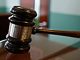 Представители компании обратились в суд Центрального округа с просьбой о снятии денег и ликвидации счета