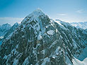 Альпинист умер от сердечного приступа во время восхождения на гору Мак-Кинли